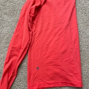 Lululemon men’s metal vent 2.0 long sleeve Size L